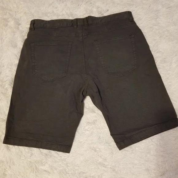 NWT MENS ZARA STEEL GRAY DENIM SHORTS SIZE 44 - Picture 2 of 8